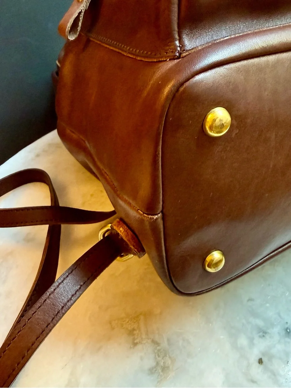 Old Trend Doctor Backpacks- Genuine Leather